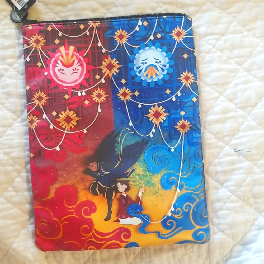 Fairyloot Spin the Dawn booksleeve.